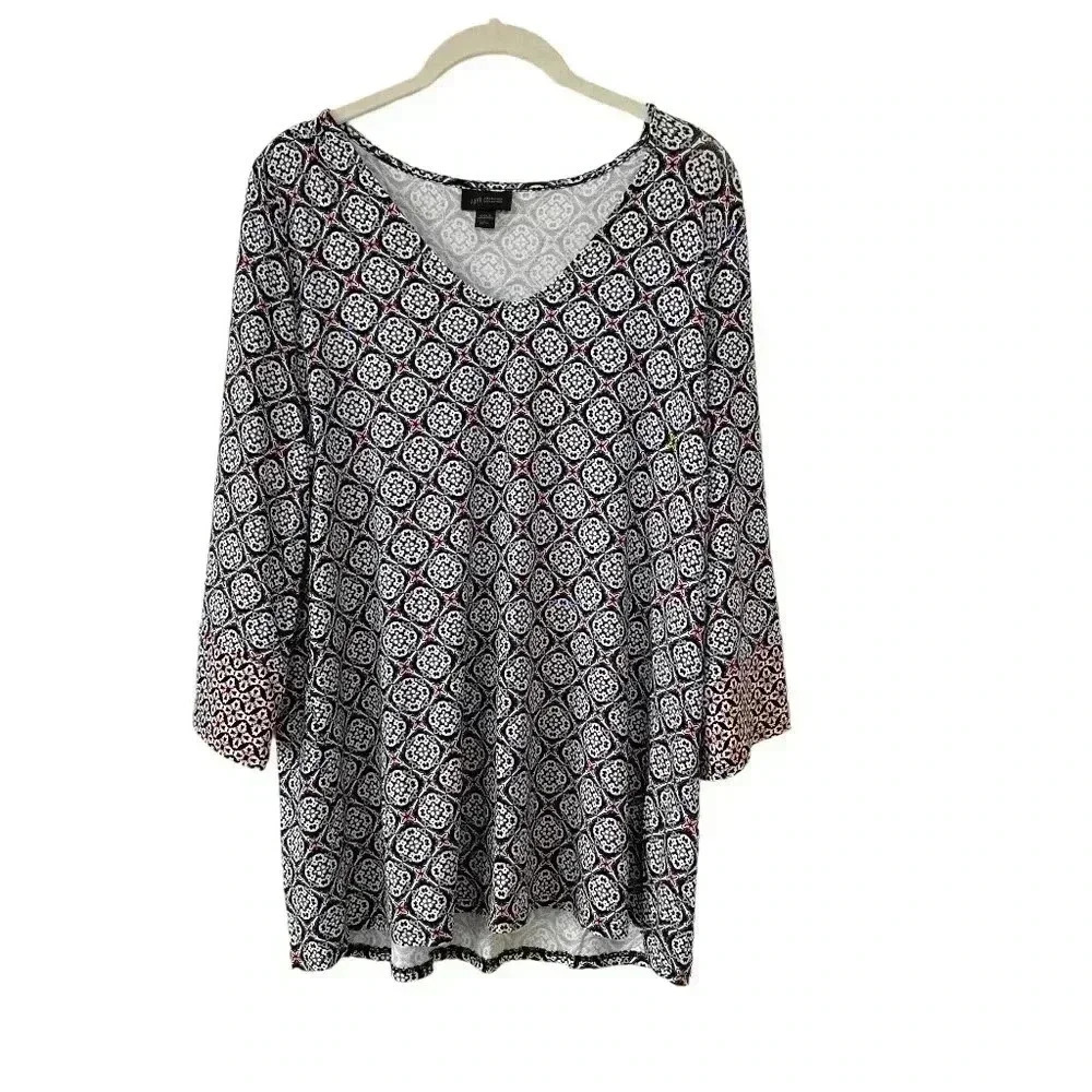 J. Jill Moroccan Print Top Size LP Large Petite V-Neck 3/4 Sleeves Wearever